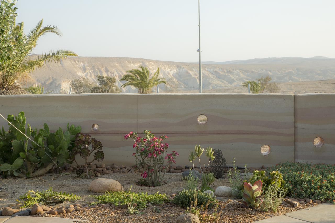 Villa Adama Midreshet Ben Gurion Exteriér fotografie